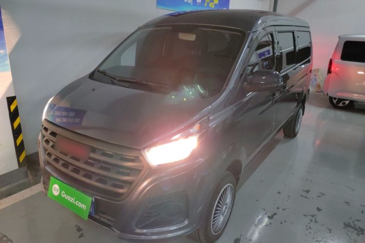 Used Jinbei Gold Hiace M Classic 2024 1.5L Engineering Lion Passenger Vehicle 5 Seats