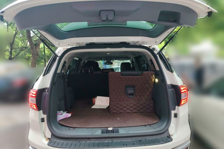 Used Ford Everest 2016 2.0T Gasoline Automatic 4x4 Luxury Edition
