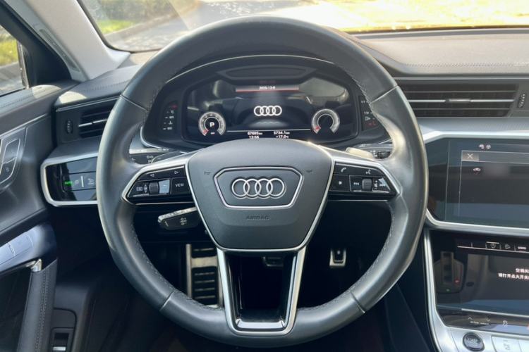 Used Audi A6 2022 allroad quattro Explorer 55 TFSI Prestige Off-Road Model