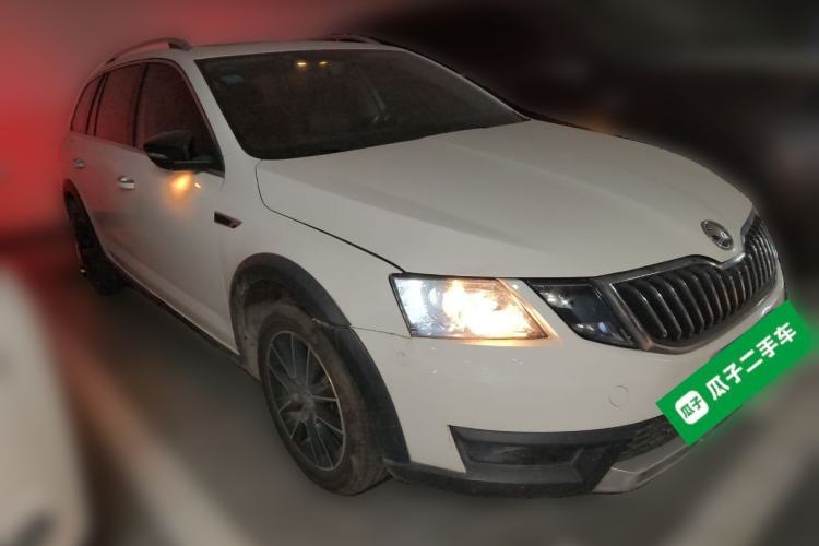 Used Skoda Octavia 2018 Station Wagon TSI230 DSG Luxury Edition
