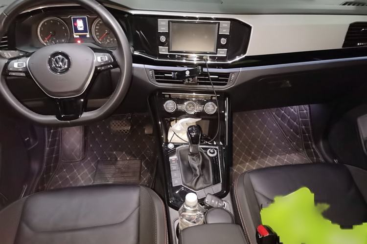 Used Volkswagen Tayron 2019 330TSI Two-Wheel Drive Luxury Model China VI Standard