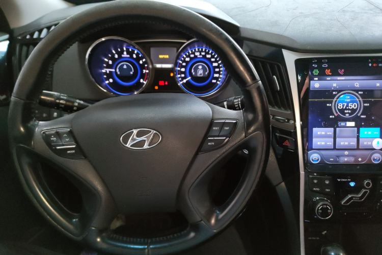 Used Hyundai Sonata 2014 2.0L Automatic Luxury Edition