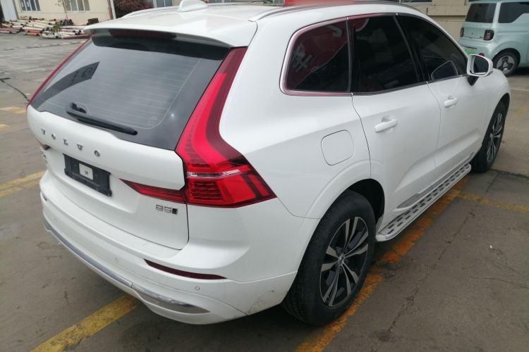 Used Volvo XC60 2023 B5 4x4 Smart Luxury Edition Rear Right 45 Deg