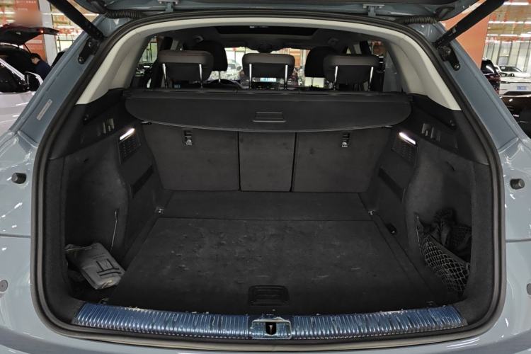 Used Audi Q5L 2022 40T RS Package Performance Model