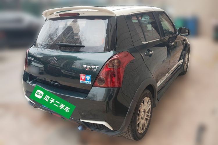 Used Suzuki Swift 2016 1.5L Automatic Fashionable Coolplay Edition
