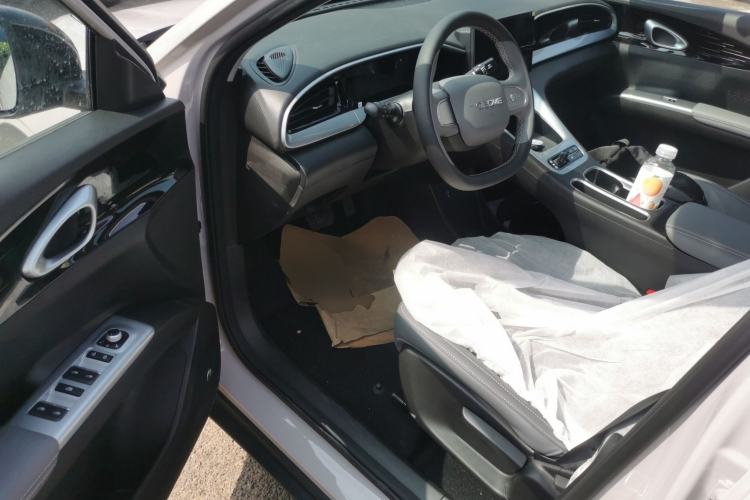 Used Geely Galaxy Geome 2026 Model 310km Youth Edition
