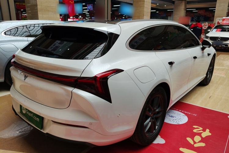 Used NETA S Shooting Brake 2024 Range-Extended 300 Standard Edition Rear Right 45 Deg