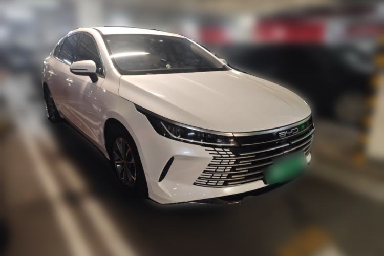 Used BYD Destroyer 05 2024 HONOR Edition DM-i 55KM Luxury Model Front Right 45 Deg