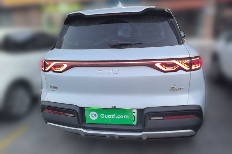Used BYD Yuan UP 2024 301KM Leading Edition Exterior 4