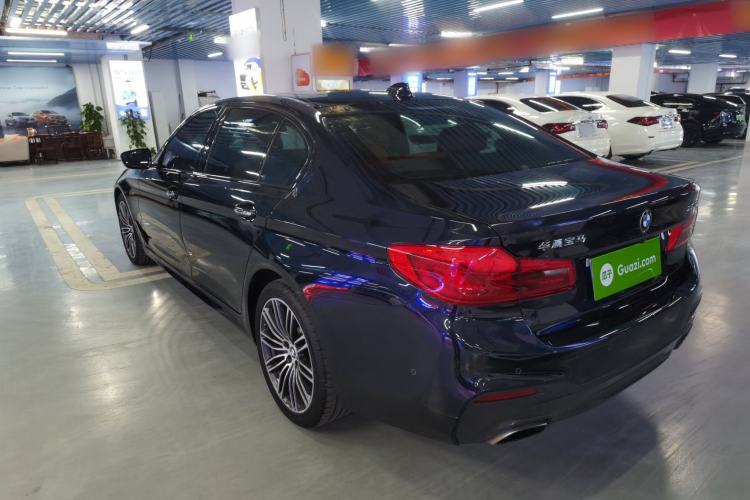 Used BMW 5 Series 2018 Restyled 530Li Leading Edition M Sport Package

