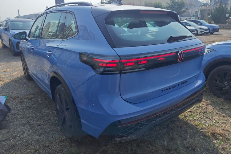 Used Volkswagen Tiguan L 2024 PRO 380TSI Four-Wheel Drive R-Line Prestige Edition Rear Left 45 Deg