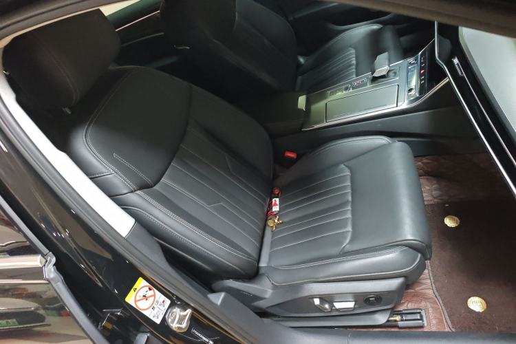 Used Audi A6L 2024 45 TFSI Prestige Elegant Edition
