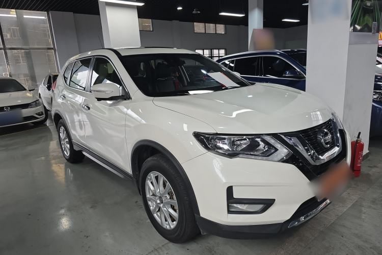 Used Nissan X-Trail 2020 2.0L XL ITS CVT 2WD SmartConnect Comfort Edition Front Right 45 Deg