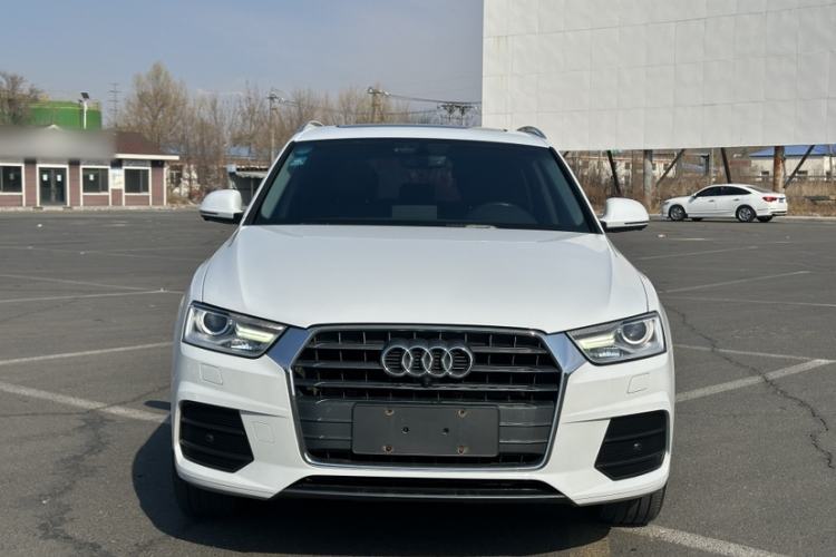 Used Audi Q3 2017 30 TFSI Fashion Model Exterior 1