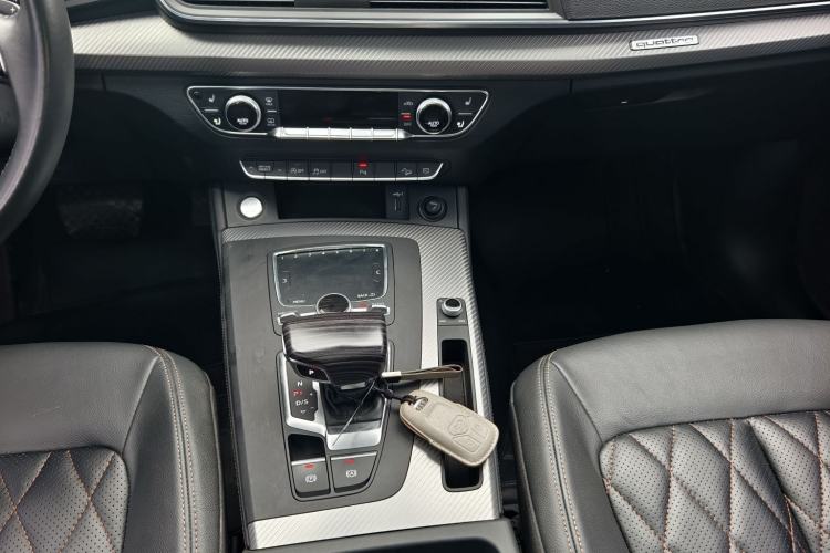 Used Audi Q5L 2018 45 TFSI Prestige Fashion Edition China V Emission Standard
