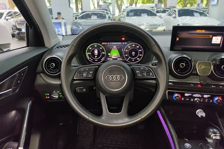 Used Audi Q2L e-tron 2019 Q2L e-tron Pure Electric Smart Style Steering Wheel