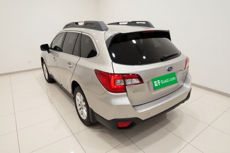 Used Subaru Outback 2015 2.5i Classic Edition Exterior 2
