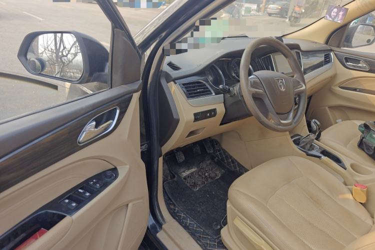 Used Baojun 730 2016 1.5L Manual Comfort Version 7 Seats China V Emission Standard