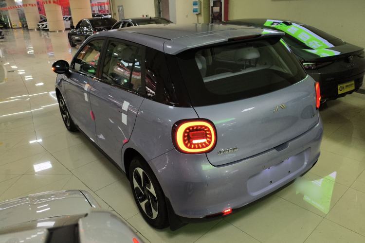 Used JAC Yiwei 3 2023 405km Air
