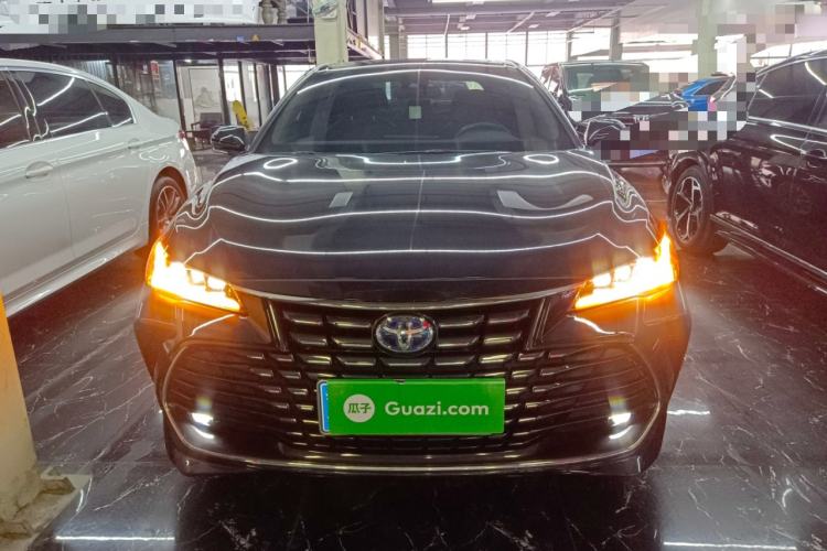 Used Toyota Avalon 2023 Dual-Engine 2.5L Luxury Edition
