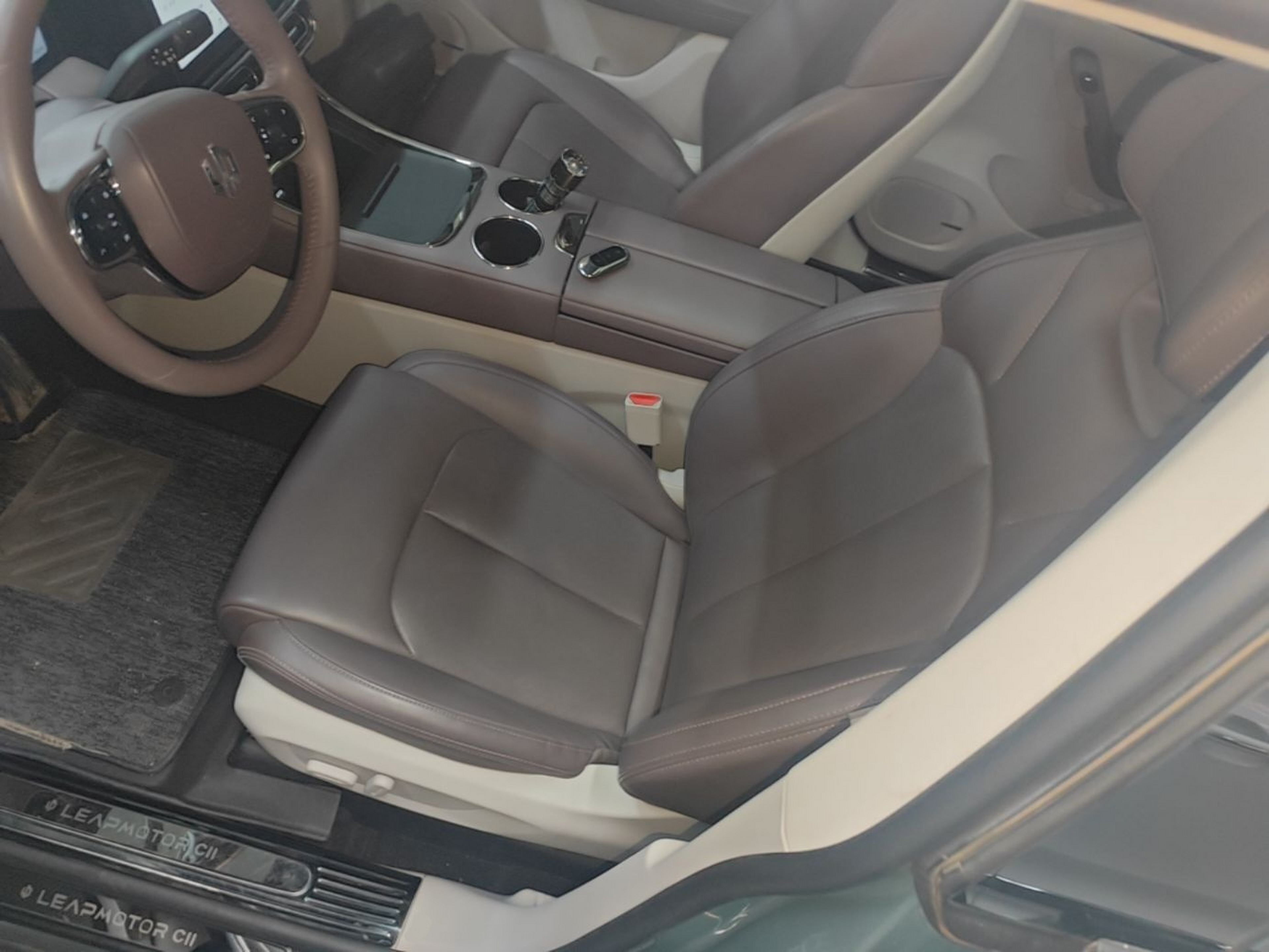 Interior delantero