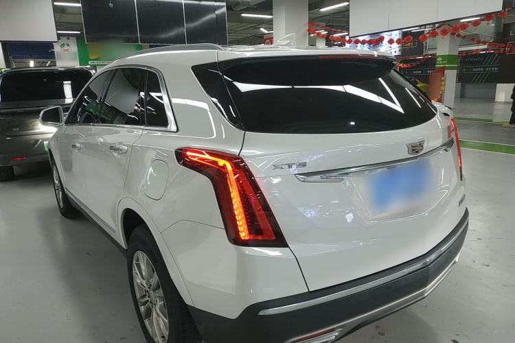 Used Cadillac XT5 2022 2.0T Two-Wheel Drive Luxury Version