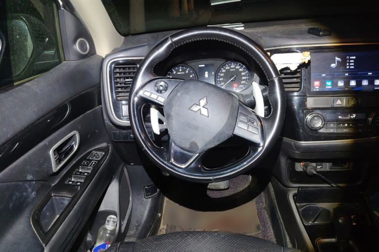 Used Mitsubishi Outlander 2018 2.4L 4x4 Elite Edition 5 Seats
