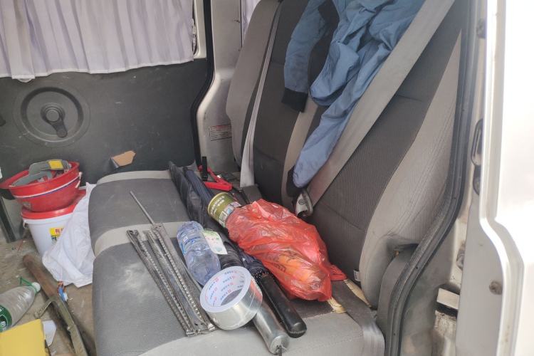 Used Dongfeng Xiaokang K07S 2016 1.2L Practical Version DK12-10 Left Rear Seat