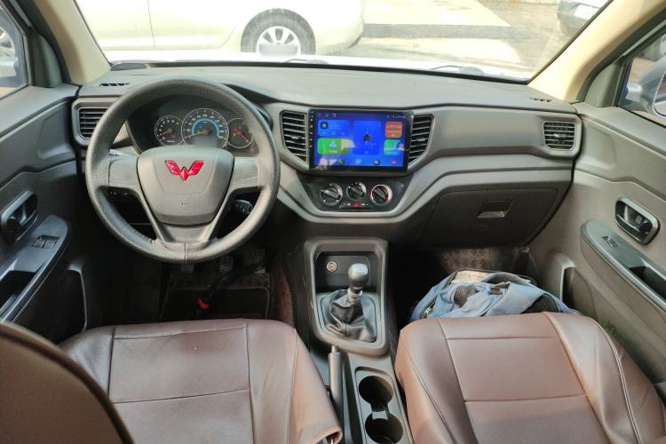 Used Wuling Hongguang V 2022 1.5L Enjoy Edition Electric-Powered LAR