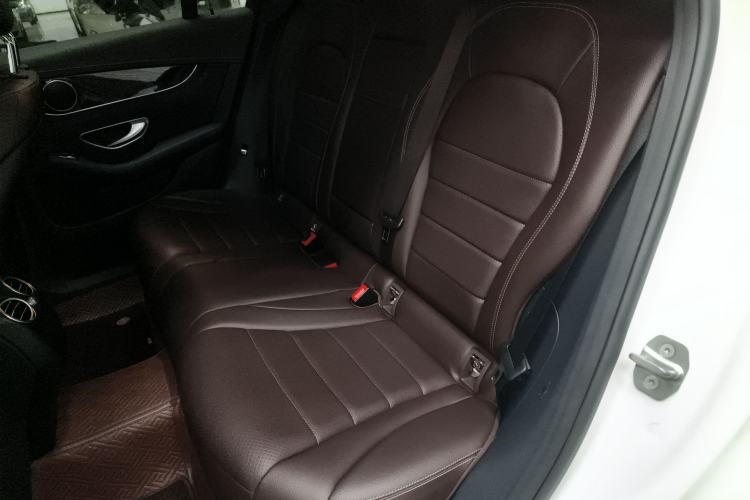 Used Mercedes-Benz GLC 2017 GLC 260 4MATIC Luxury Model
