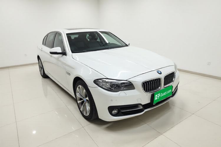 Used BMW 5 Series 2014 528Li Leading Model
