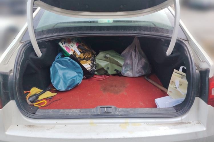 Used Citroen C5 2014 1.6T Automatic Luxury Model Trunk