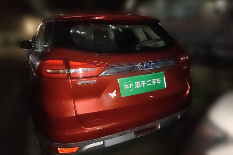 Used Geely Auto Emgrand X7 Sport 2016 2.0L Manual ZhiShang Version
