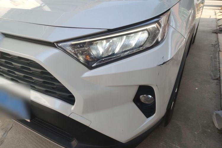 Used Toyota RAV4 2021 2.0L CVT Two-Wheel Drive Fashion PLUS Edition