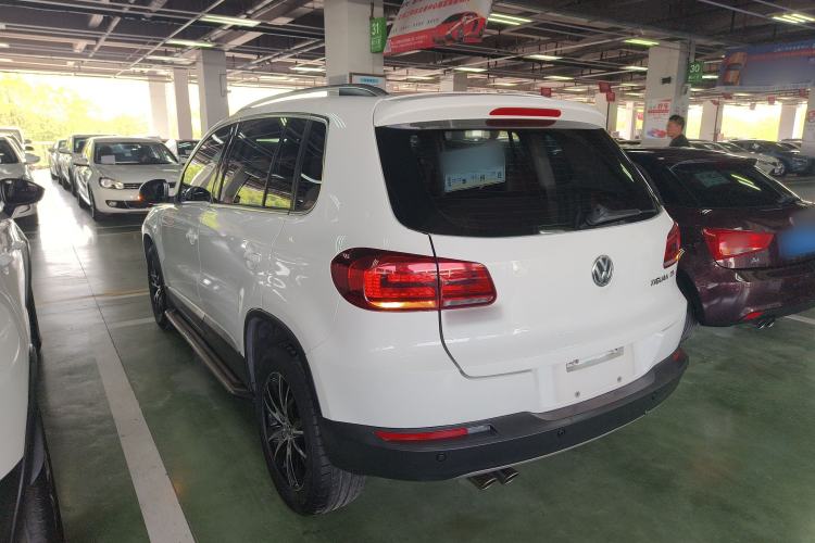 Used Volkswagen Tiguan 2015 1.8TSI Automatic Two-Wheel Drive Luxury Model Exterior 2
