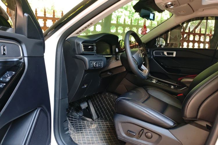 Used Ford Explorer 2025 2.3T EcoBoost Four-Wheel Drive Trail Edition 5 Seats
