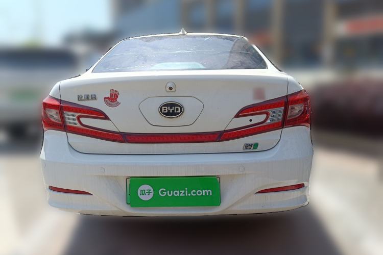 Used BYD Qin New Energy 2015 1.5T Dual-Crown Flagship Plus Edition
