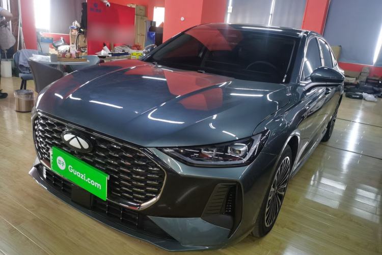 Used Chery Fengyun A8L 2025 1.5 TGDI 145 km Luxury Version