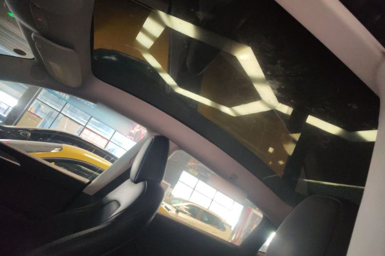 Used Tesla Model Y 2023 Rear-Wheel-Drive Version