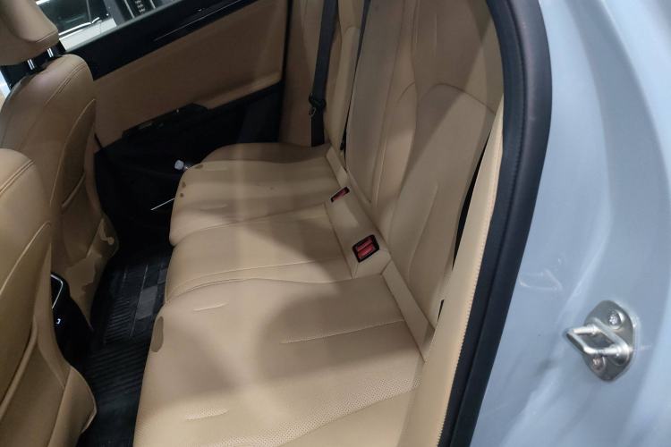 Used Geely Galaxy L6 2023 125km Starship
