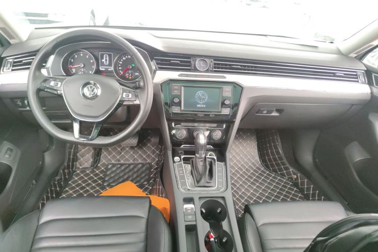 Used Volkswagen Magotan 2018 330TSI DSG Advanced Model