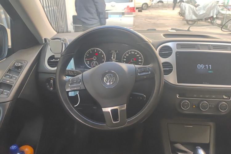 Used Volkswagen Tiguan 2015 1.8TSI Automatic Two-Wheel Drive Comfort Edition Steering Wheel