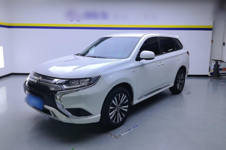 Used Mitsubishi Outlander 2021 Revised Version 2.0L Two-Wheel Drive Comfort Edition 5 Seats
