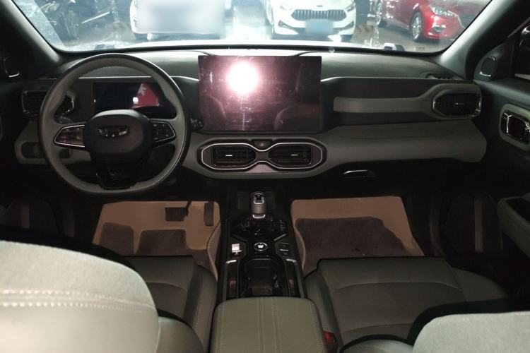 Used Geely Auto Cowboy 2025 1.5TD Trendy Play Edition Center Console