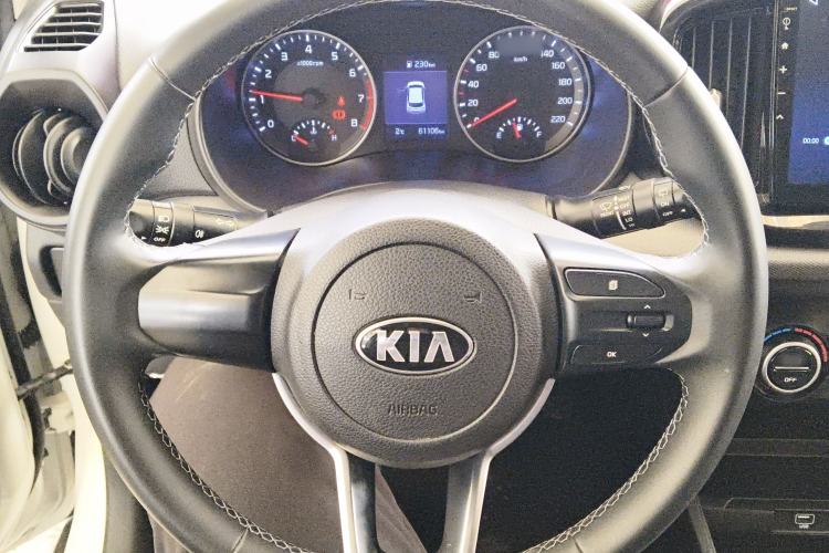 Used Kia kx1 Stonic 2019 1.4L Manual Fun Edition China VI Standard