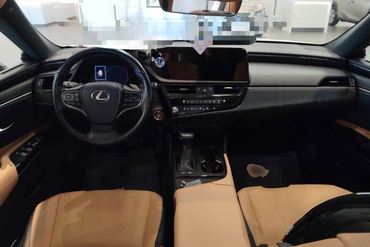 Used Lexus ES 2022 300h Excellence Edition