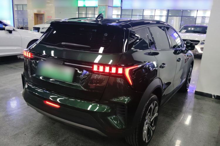 Used Lynk & Co 06 EM-P 2023 1.5T Remix PHEV Hero
