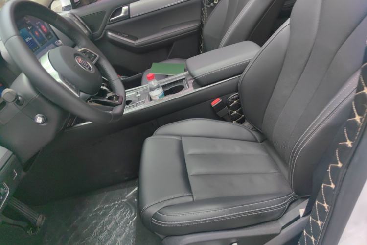 Used BYD Tang 2019 2.0T Automatic SmartConnect Luxury 7-Seater China VI Standard Left Front Seat