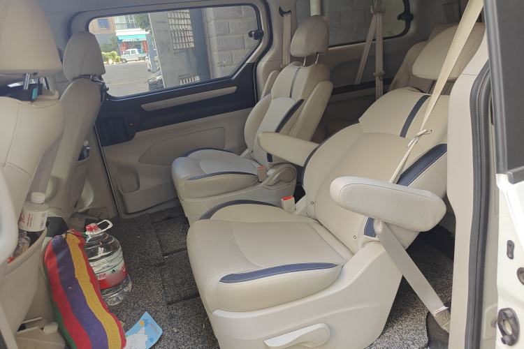 Used SAIC MAXUS G10 2021 2.0T Automatic Smart Edition Gasoline 7-Seater Left Rear Seat