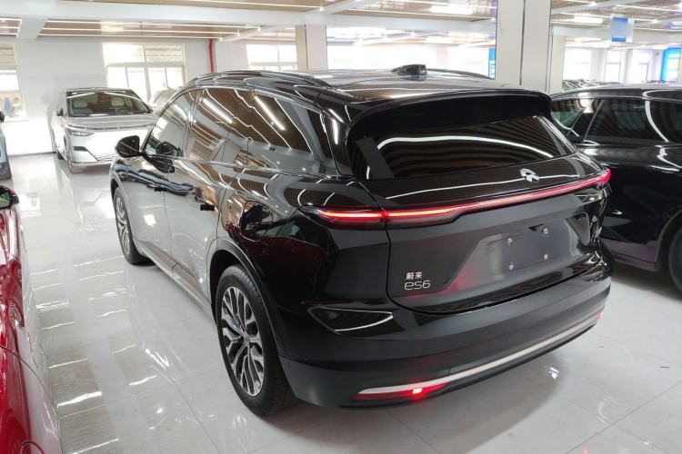 Used Nio ES6 2023 75 kWh
